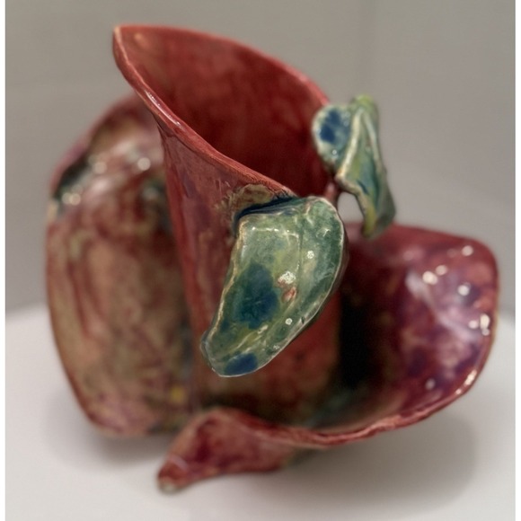 Ceramic Art, Sculpture And Decorative Vase Flowing Form of a Pink Flower - Picture 7 of 13